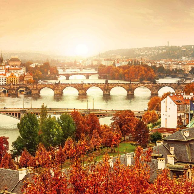 https://www.banitours.com/wp-content/uploads/2015/04/post_09-640x640.jpg